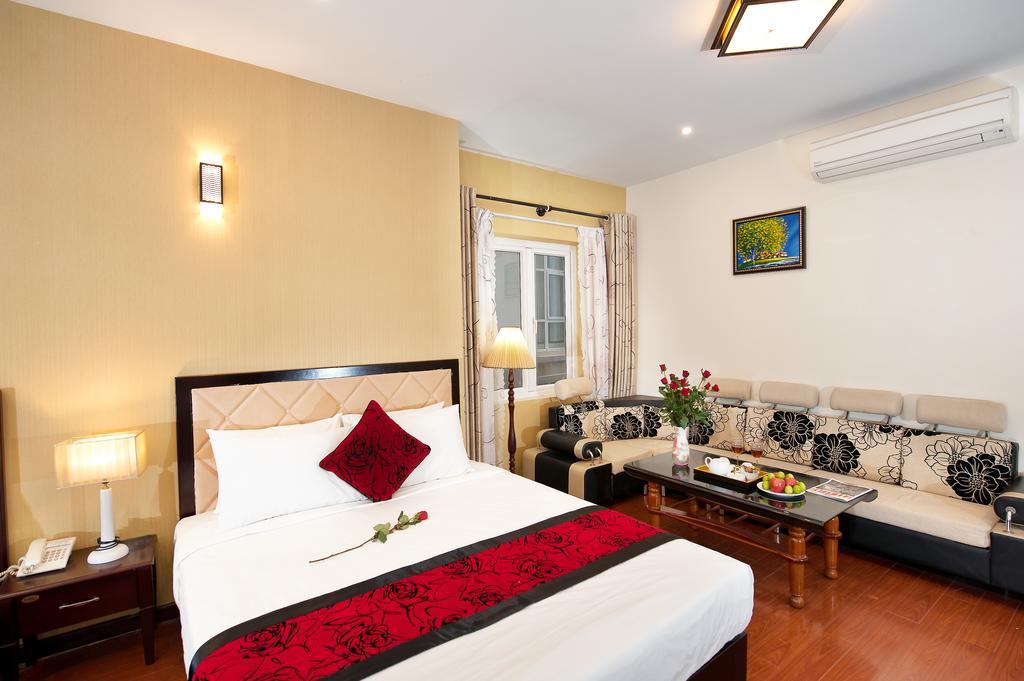 Truong Son Tung 1 - Beautiful Beach Hotel Da Nang Quarto foto