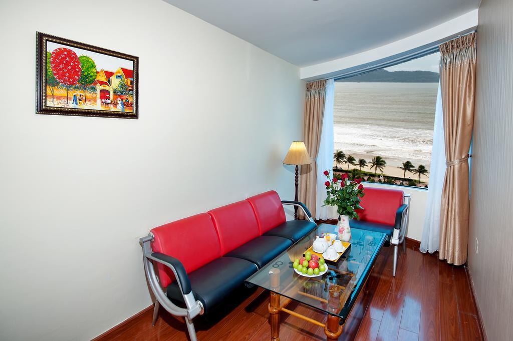 Truong Son Tung 1 - Beautiful Beach Hotel Da Nang Quarto foto
