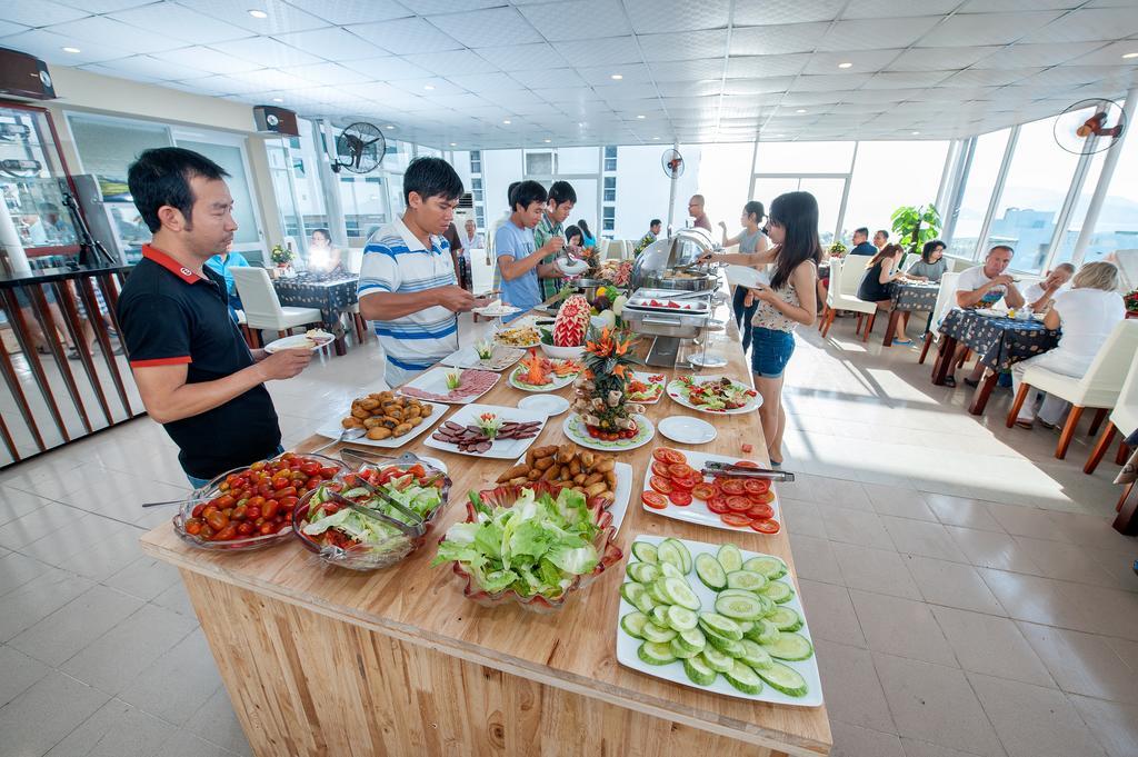 Truong Son Tung 1 - Beautiful Beach Hotel Da Nang Exterior foto